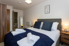 City SuperHost Media City Flat